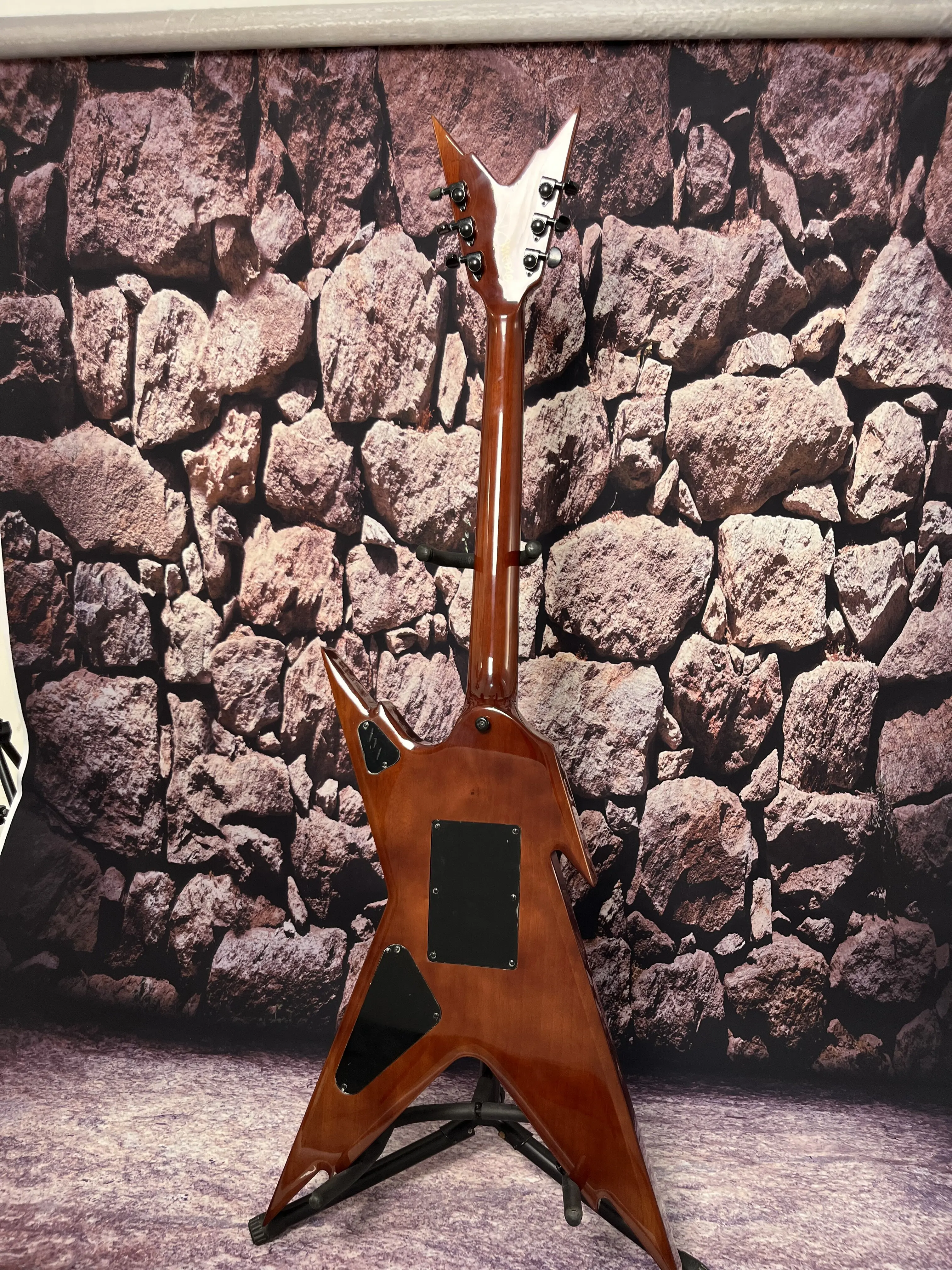 Factory Electric Guitar Green maple top and tremolo