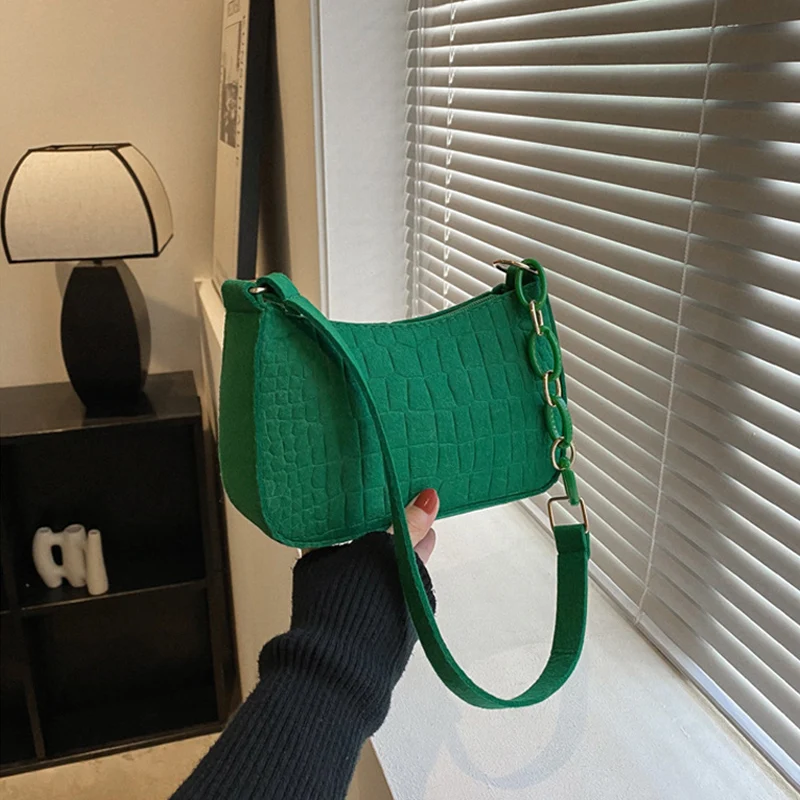 Fashion Felt Shoulder Bags for Women Women's Subaxillary Bag Design Advanced Texture Armpit Handbags Purses Crescent Saddle Bag