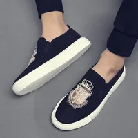 Spring Autumn New Men Leather Casual Shoes Man Slip-On Luxury Embroidery Suede Leather Flat Skate Shoes Trend Loafers 2