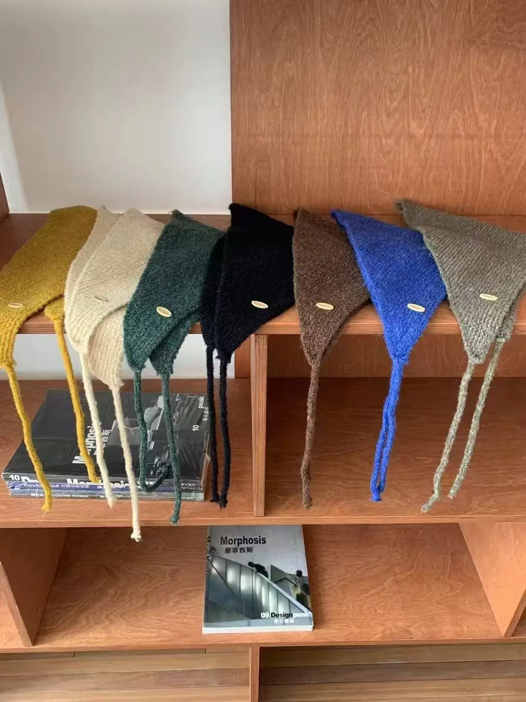 Ins Autumn Winter New Wool Knitted Triangle Scarf Solid Color Warm Outer Decorative Shawl Fart Curtain Korean Knitted Headband