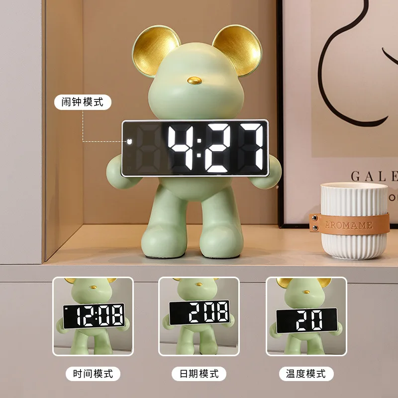 Violent Bear clock decoration creative decorations living room bedroom wine cabinet office desk desktop decoration