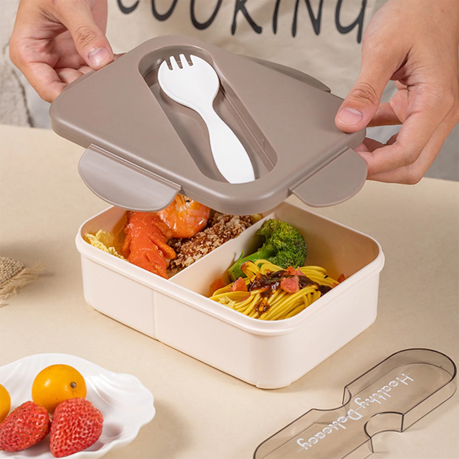 Student Lunch Box With Fork Plastic Snap On Lunch Box For School Company Picnic Use Microwave Heatable Bento Box Kitchenwares - 4
