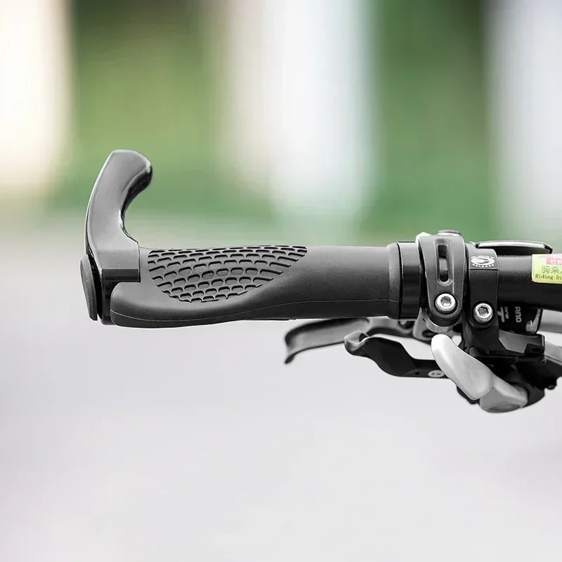 ROCKBROS MTB Bicycle Grips Horns Shofar Vice Handlebar Grips Cycling Shockproof Dust-proof Bike Rubber Bilateral Locked