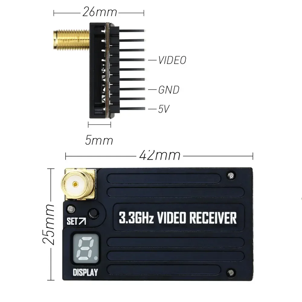 Émetteur vidéo 3.3GHz 4W FPV longue portée posé sur une surface, affichant son boîtier robuste.
