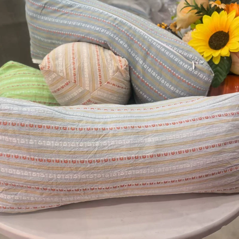 91 Home Textiles Network, the first-hand source of home textiles, looking for Home Textiles (General) Yunxi Pillow Industry 2025 New Cotton Triangle Tartary Buckwheat Neck Pillow Pillow Pillow Core