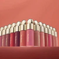 Rare Beauty Soft Pinch Liquid Blush, fini soyeux et lisse, longue tenue, effet repulpant, pour un maquillage éclatant, espoir, amour, vertue, joie, merveille, valeur. 3