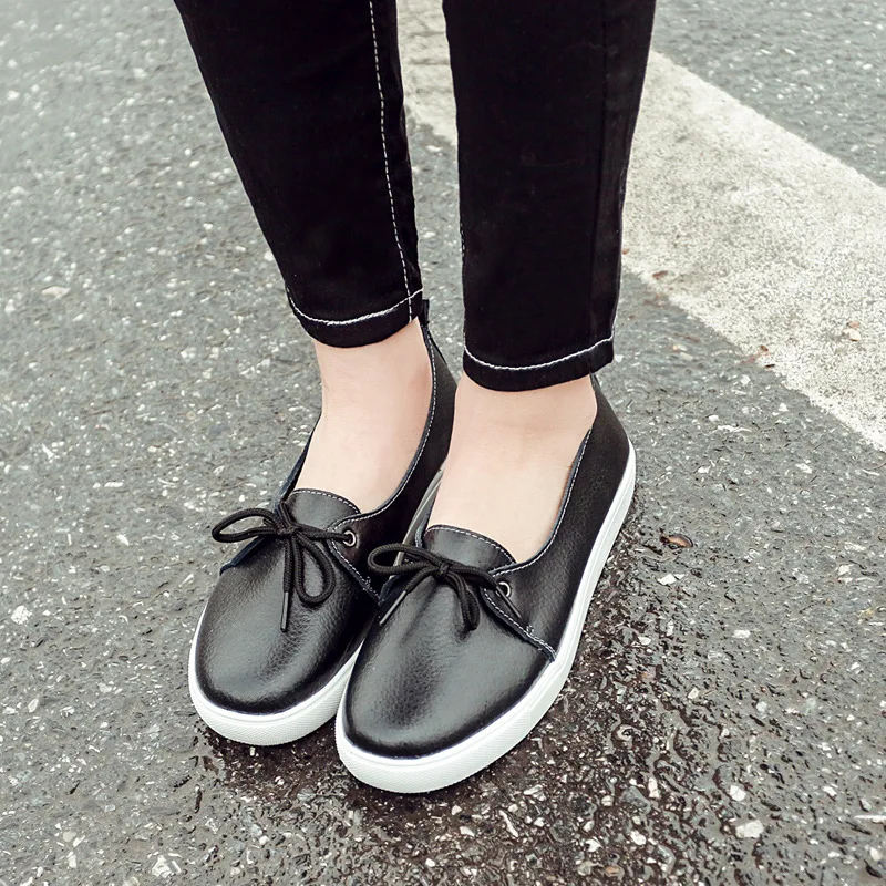 Women Shoes Casual Loafers Fashion Sneakers Woman Flats High Quality Plus Size Soft Ladies Loafers Female Split Leather Shoes