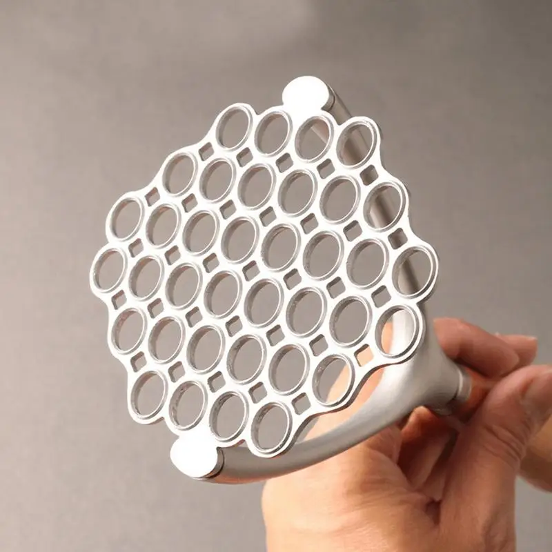 Manual Potato Masher Meat Potato Pressor Tool Whisk Food Cutter Crusher Home Kitchen Gadgets Multifunctional Garlic Pusher garlic masher,potato masher