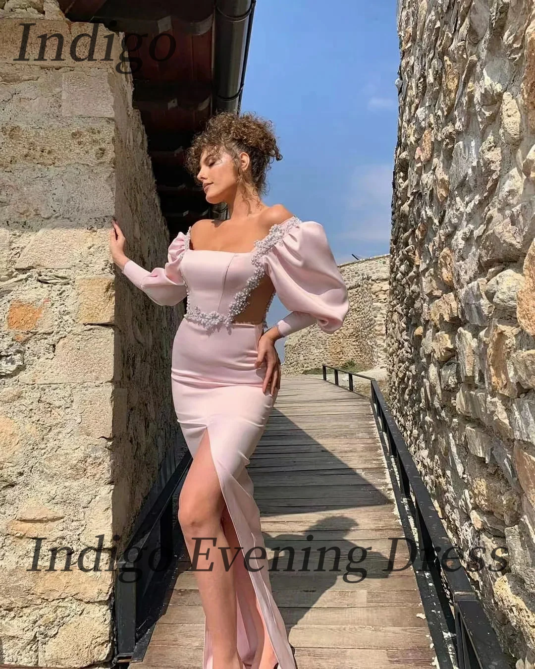 

Indigo Saudi Evening Dresses Square Neck Floor-Length Pearls Beading Women Formal Occasion Dress 2024 فساتين السهرة