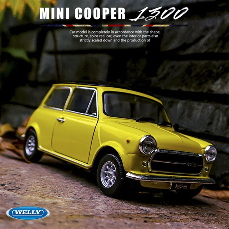 

WELLY 1:24 MINI COOPER 1300 Alloy Car Model Diecasts Metal Toy Classic Mini Car Model High Simulation Collection Childrens Gifts
