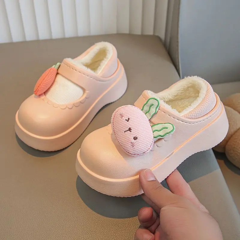 

Winter Children Kids Girl Mules Warm Clogs Crock Sandals Cute Cartoon Rabbit Carrot Garden Slippers Baby Shoes For Teens Girls