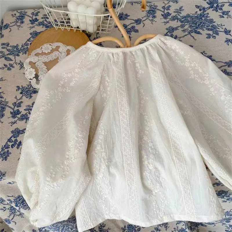 Girls Spring shirt nouvelle version cor&eacute;enne princesse Wind Lace Liner Girls Baby mode brod&eacute; Doll shirt 2 3 5 7 9Y