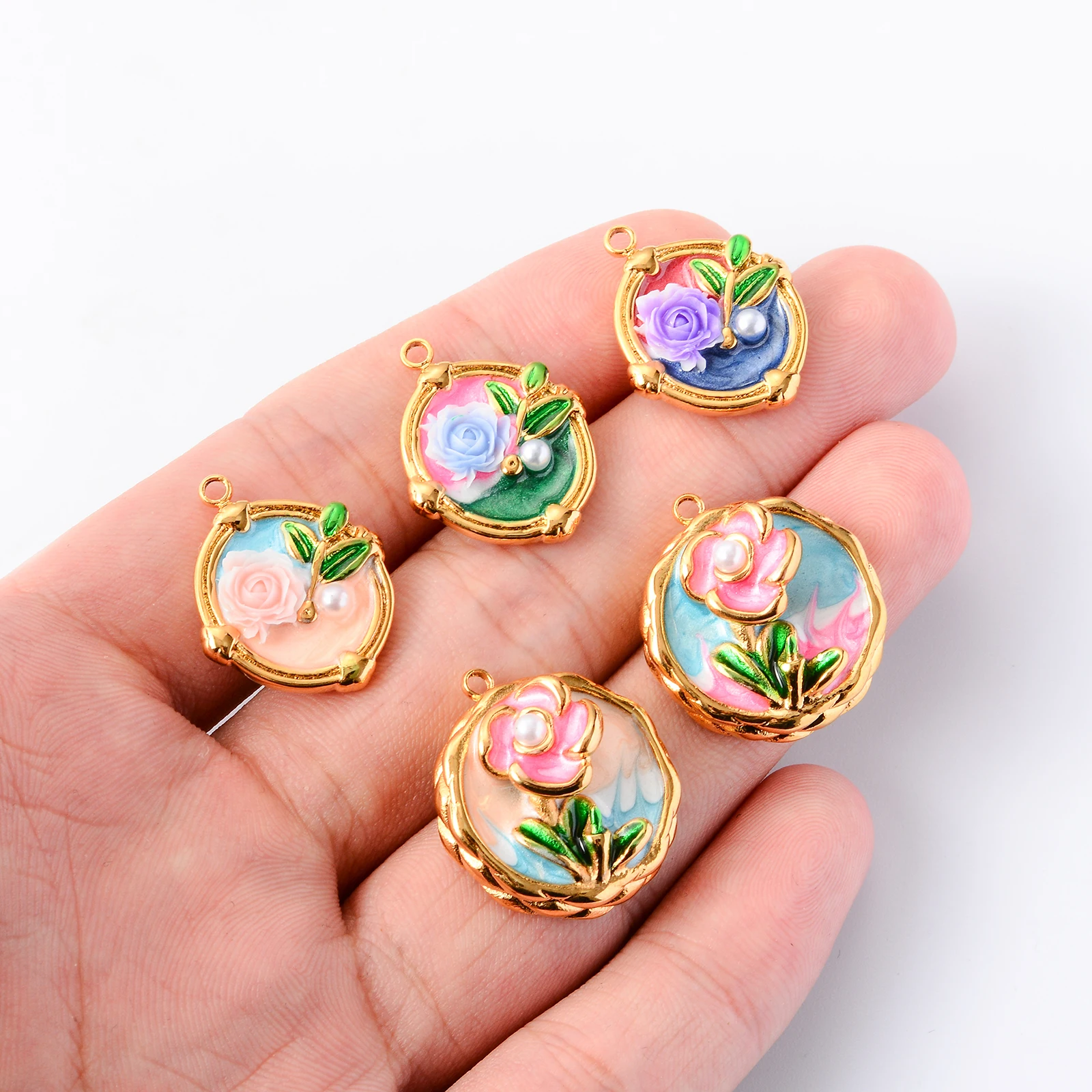 3 Stücke Trendy Relief Rose Blume Charms Edelstahl Oval Quadrat Rechteck Anhänger Emaille Halskette Baumeln Ohrring DIY Schmuck – Detail 5