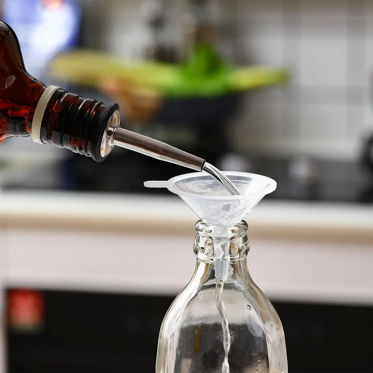Beer Oil Funnel Mini Funnel Small Mouth for Liquid Oil Bottle Filling Perfumes Essential Oils Laboratory Dispensing