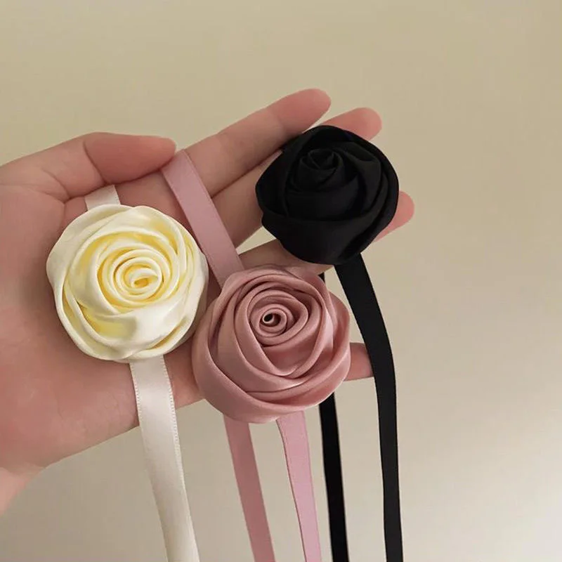 Vintage Satin-Rosen-Halskette für Frauen in Schwarz, Rosa, Weiß mit Langen Bandketten Vielseitiger Halsschmuck für Partys und Hochzeiten Geschenk – Detail 3