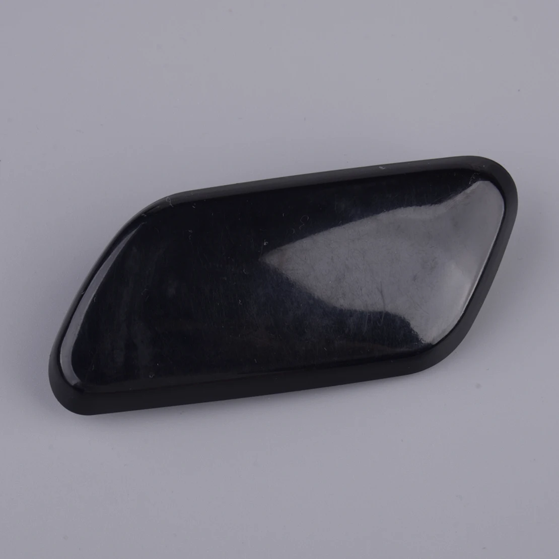

Front Left Headlight Headlamp Washer Spray Nozzle Cover Cap 85354-47020 Fit for Toyota Prius XW30 2011-2013 2014 2015 Black ABS