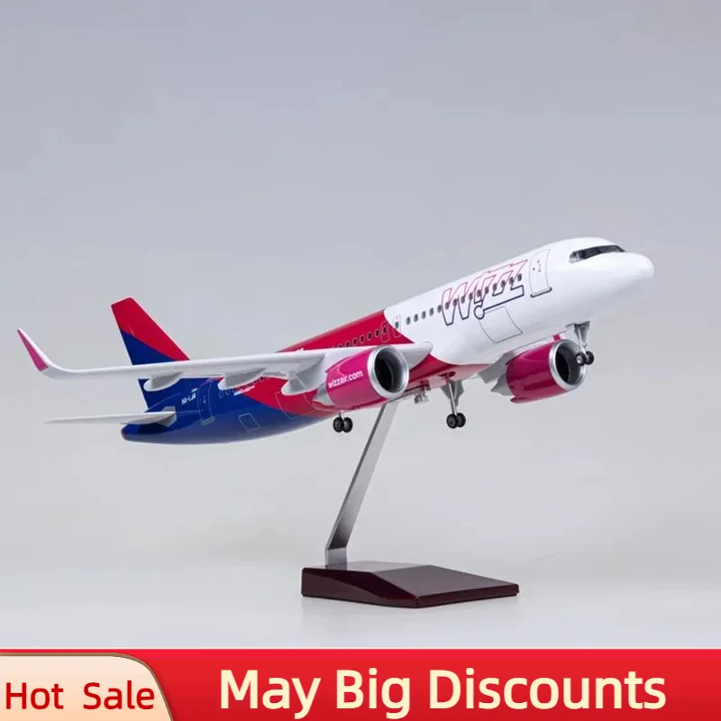 

47CM1:80 Scale Diecast Model Hungarian Wizz Air A320Neo Resin Airplane Airbus With Light And Wheel Collection Display Fly Model
