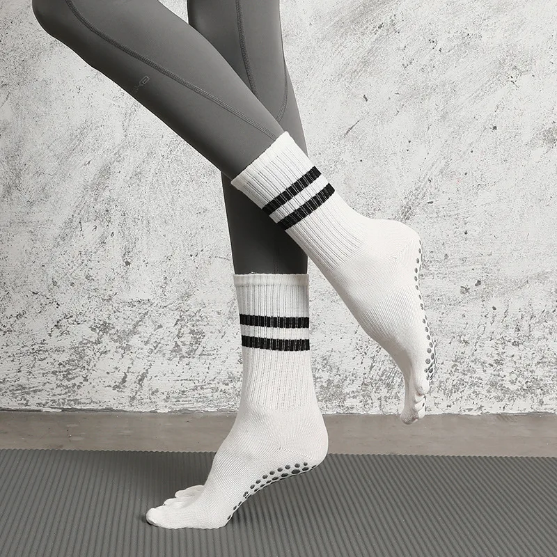 Yoga Socks for Crew Size Women with Grip & Non Slip 5 Toe Gym