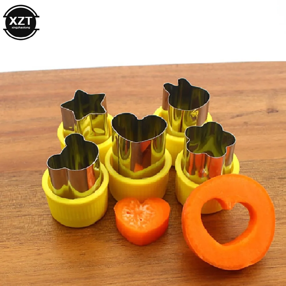 Portable Cookie Vegetable Cutters cookie cutter vegetable peeler DIY Star Heart Flower Shape Plastic Handle Fruit Cutter Mold Baking Food Supplement Tool 5 Pcs