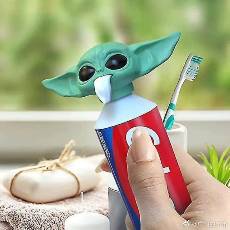 Star Wars Yoda Baby Dispenser Bambini Divertenti E Ingannevoli Disney Baby Yoda Dentifricio Head Movie Circostante Anime Figure Toys