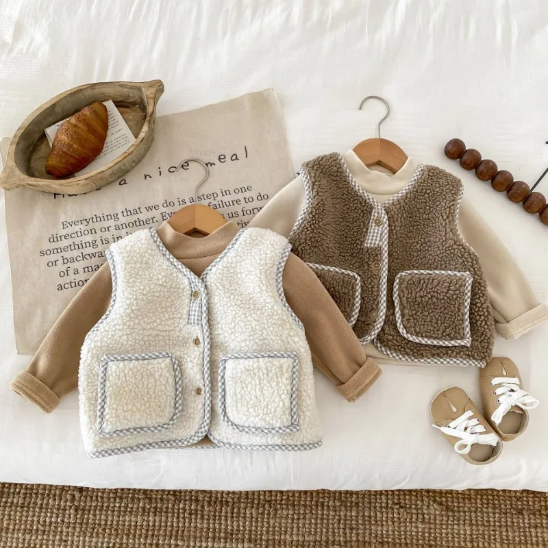 

Winter new Kids berber Fleece warm waistcoats Boys and girls all-match thicken Vest Tops