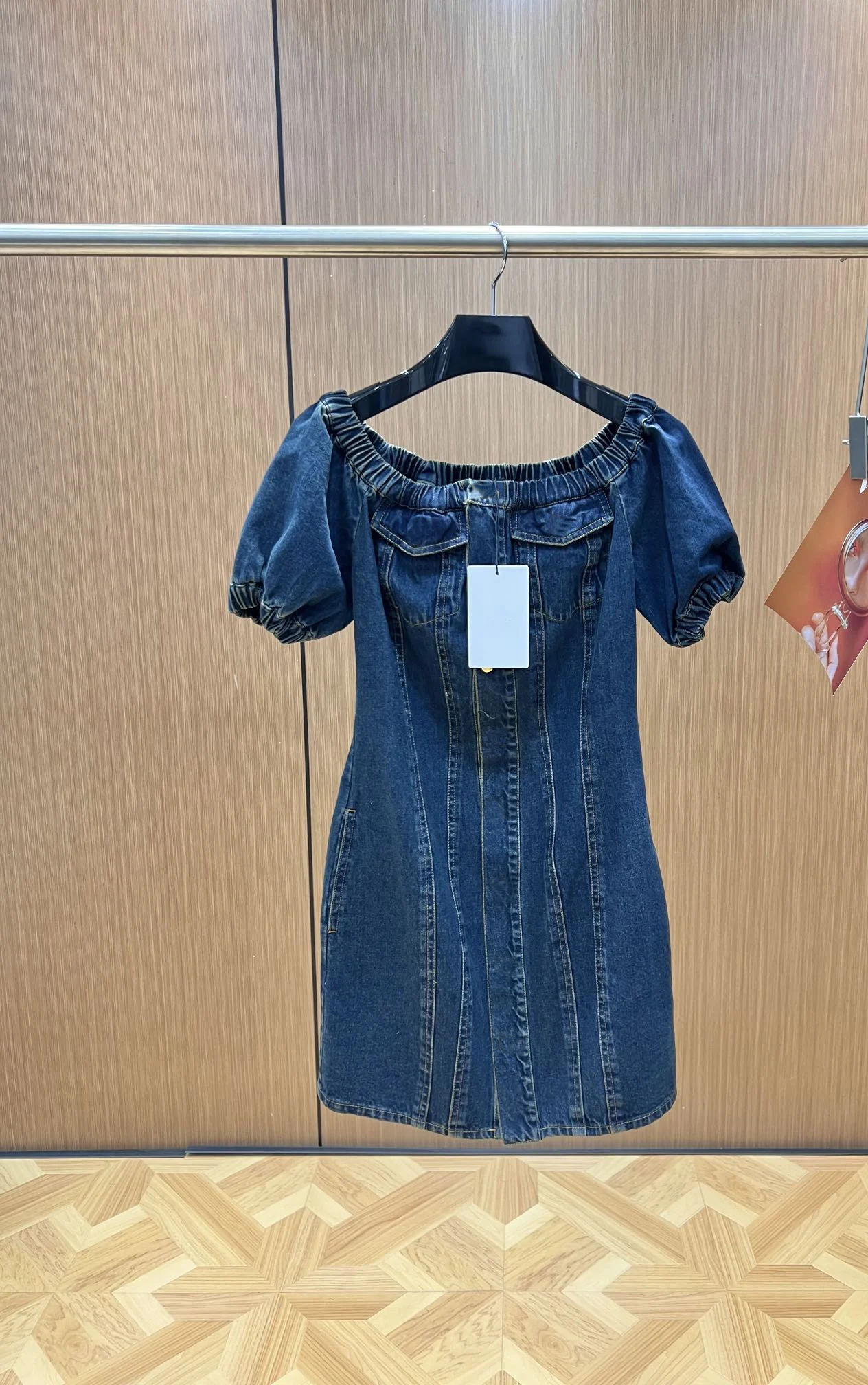 

2023Sexy sweet and spicy one-shoulder denim skirt6.15
