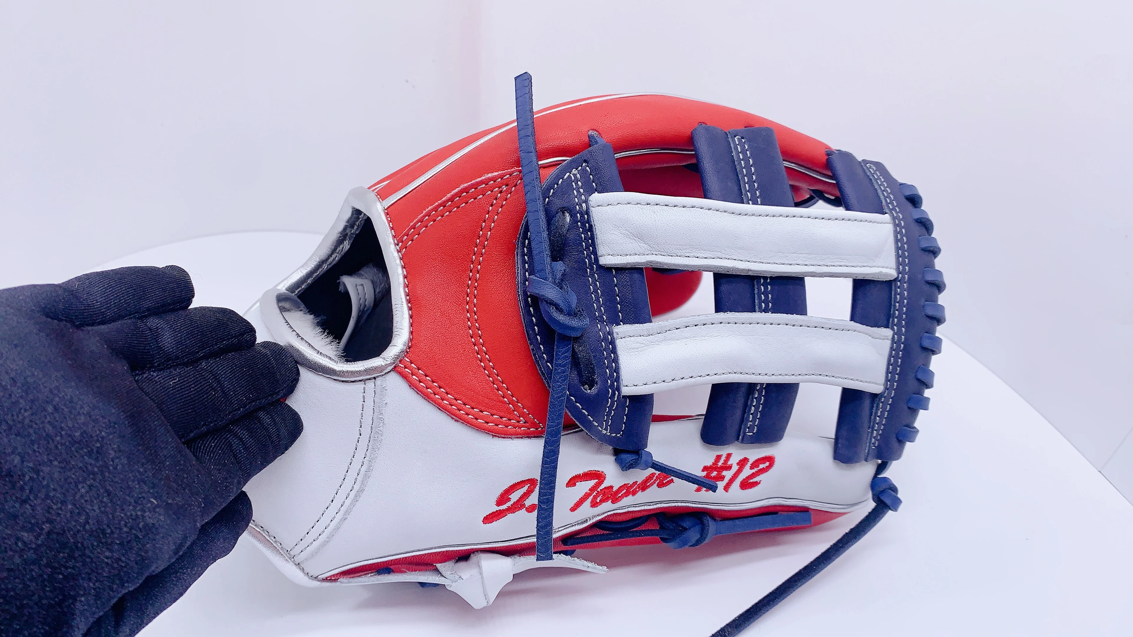 Professional Baseball Glove Kip Leather Baseball Gloves A2000 Glove