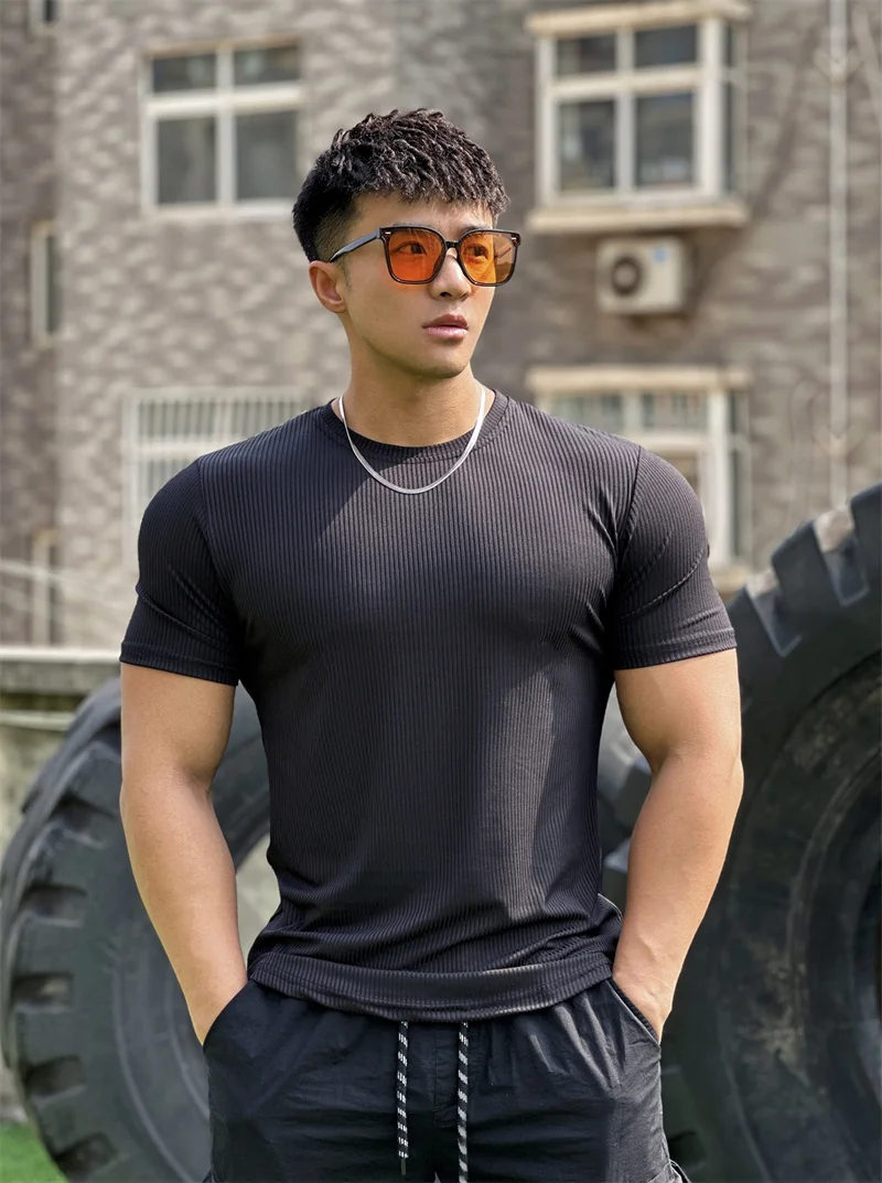 

2023 New Men'sT-shirt Fitness Training Running exercise Leisure Vertical Stripe gym Short Sleeve basketball T-shirt Men