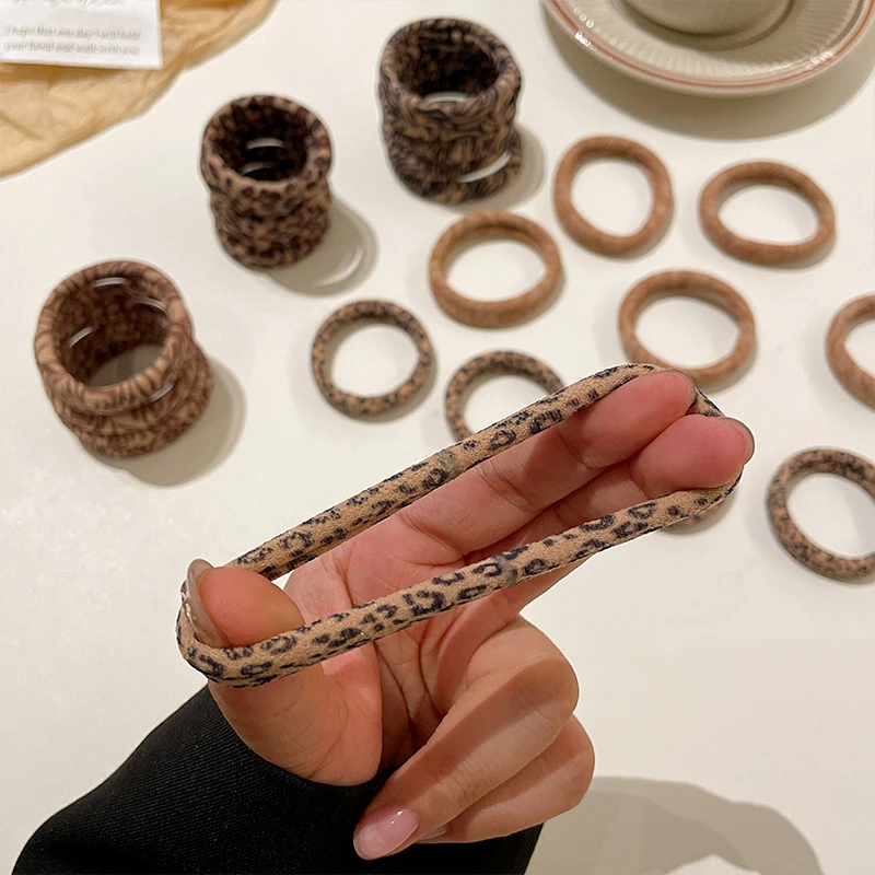 5pcs Elastic Leopard Hair Bands Rope Ponytail Holder Tie Hair Hoop Vintage Soft Rubber Band Women Girl Durable Hair Accessories