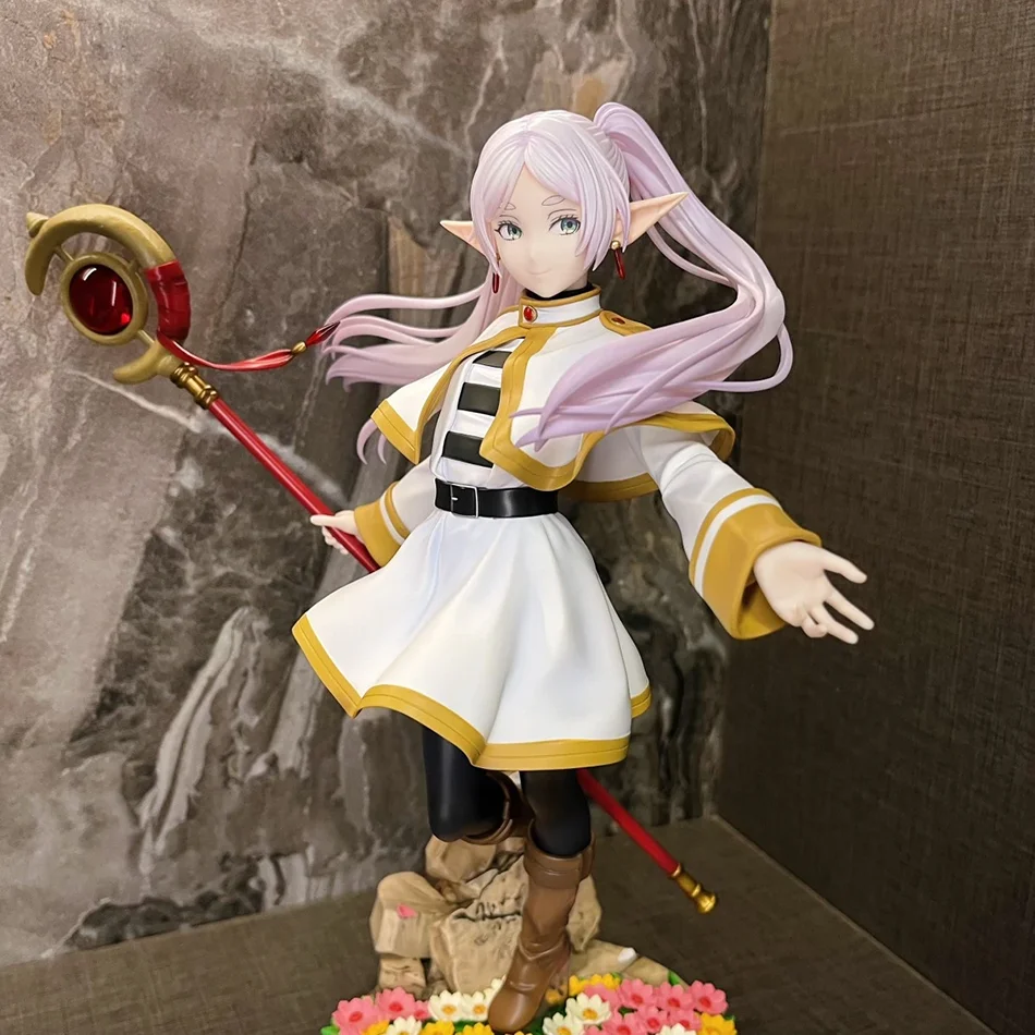 18CM Frieren Anime Figure - Desktop Cute Figurine Toy