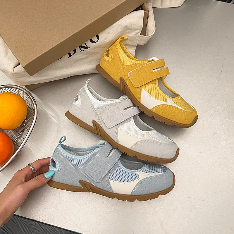 브랜드 플랫 여성 운동화 캐주얼 스포츠 신발 Marie Jane Loafers 새로운 샌들 메쉬 2025 Summer Fad Comfort Running sneakers
