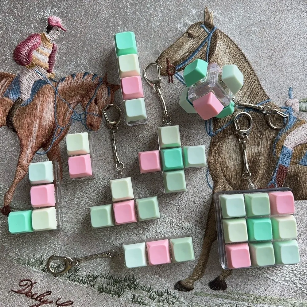 New 2/3/6/9 Keys Finger Keyboard Key Button Keycap Fidget Keychain Pass The Time Gadget Pinch Toy Adult