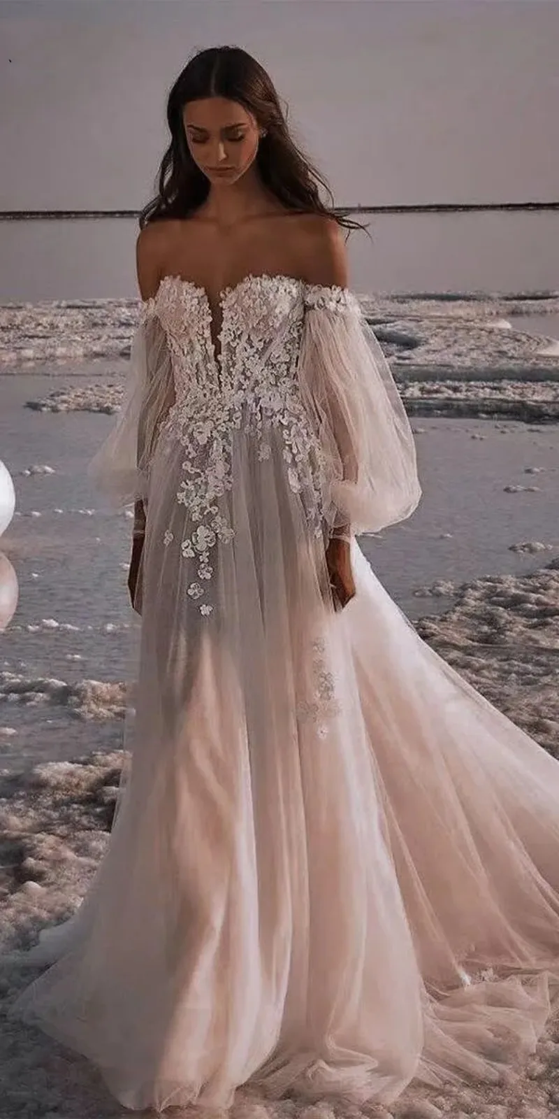 رومانسية بوهو تول فساتين زفاف الشاطئ الدانتيل زين...