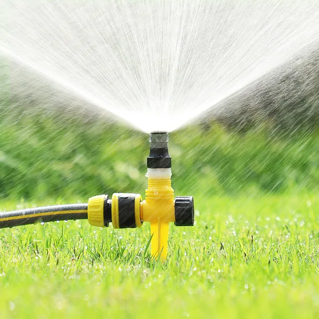 360 Fokos Automatikus Sprinklerek Állítható Spray -Fúvókák A Kerti Pázsit Forgó Öntözőrendszer Mezőgazdasági Öntözőszerszám