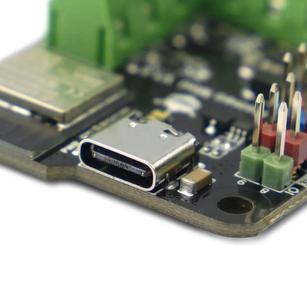 DFRobot Romeo Mini ESP32-C3 Scheda di Sviluppo per Controllo Robot con 2 Driver Motore da 1.7A, Supporto WiFi, Bluetooth 5, Analogico, Digitale, UART, I2C - immagine 5