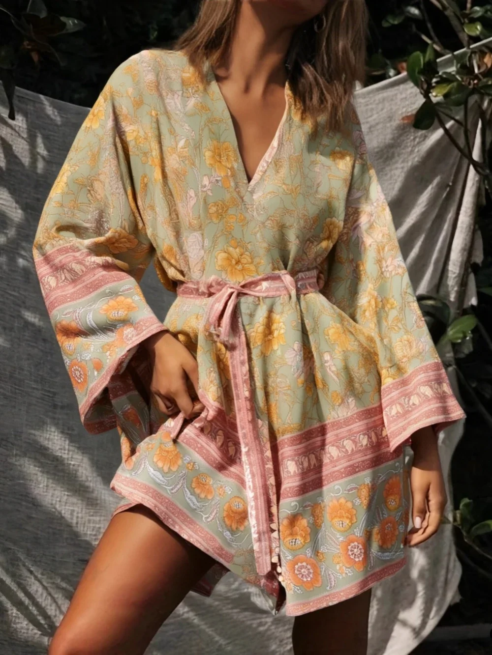 빈티지 멀티 꽃 프린트 여성 보헤미안 기모노 비치웨어 배트 윙 슬리브 레이온 로브 비치 Boho 비키니 커버 업