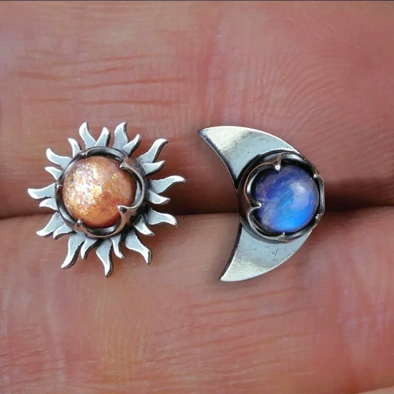 

Vintage Bohemian Moonlight Stone Sun Moon Stud Earrings For Women Creative Irregular Geometric Earring Christmas Party Jewelry