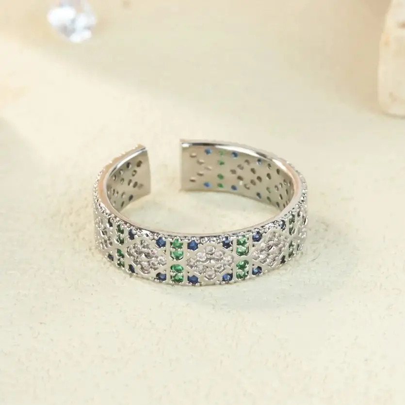 Luxury Rhinestone Stainless Steel Wedding Opening Ring For Women
