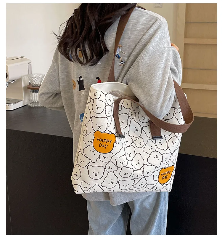High Quality Thickened Canvas Tote Bag, Large Capacity Bear Pattern Handbag Women Stylish Shoulder Bag Campus Students Schoolbag