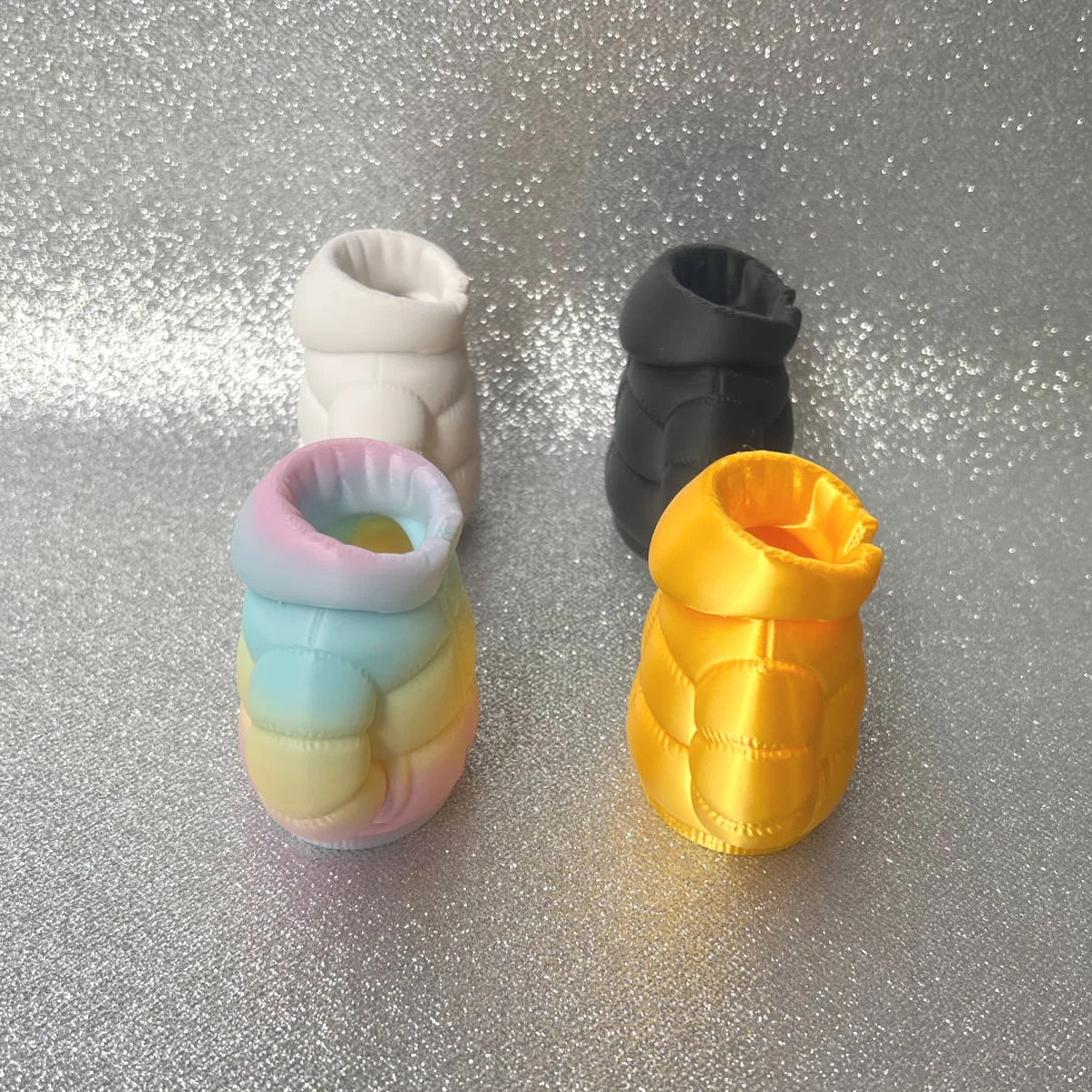 Sustainable 3D Printed Down Jacket Design Pen Holder - Creative Desktop Ornament & Home Décor Gift