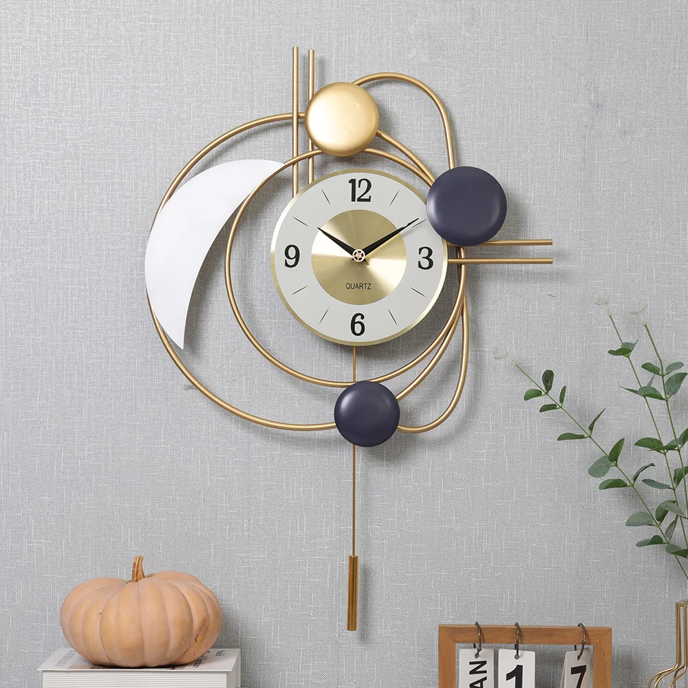 

Nordic Light Luxury Swing Quartz Clock Creative Wall Clock for Living Room Bedroom Background Wall Silent Art Decoration Clock