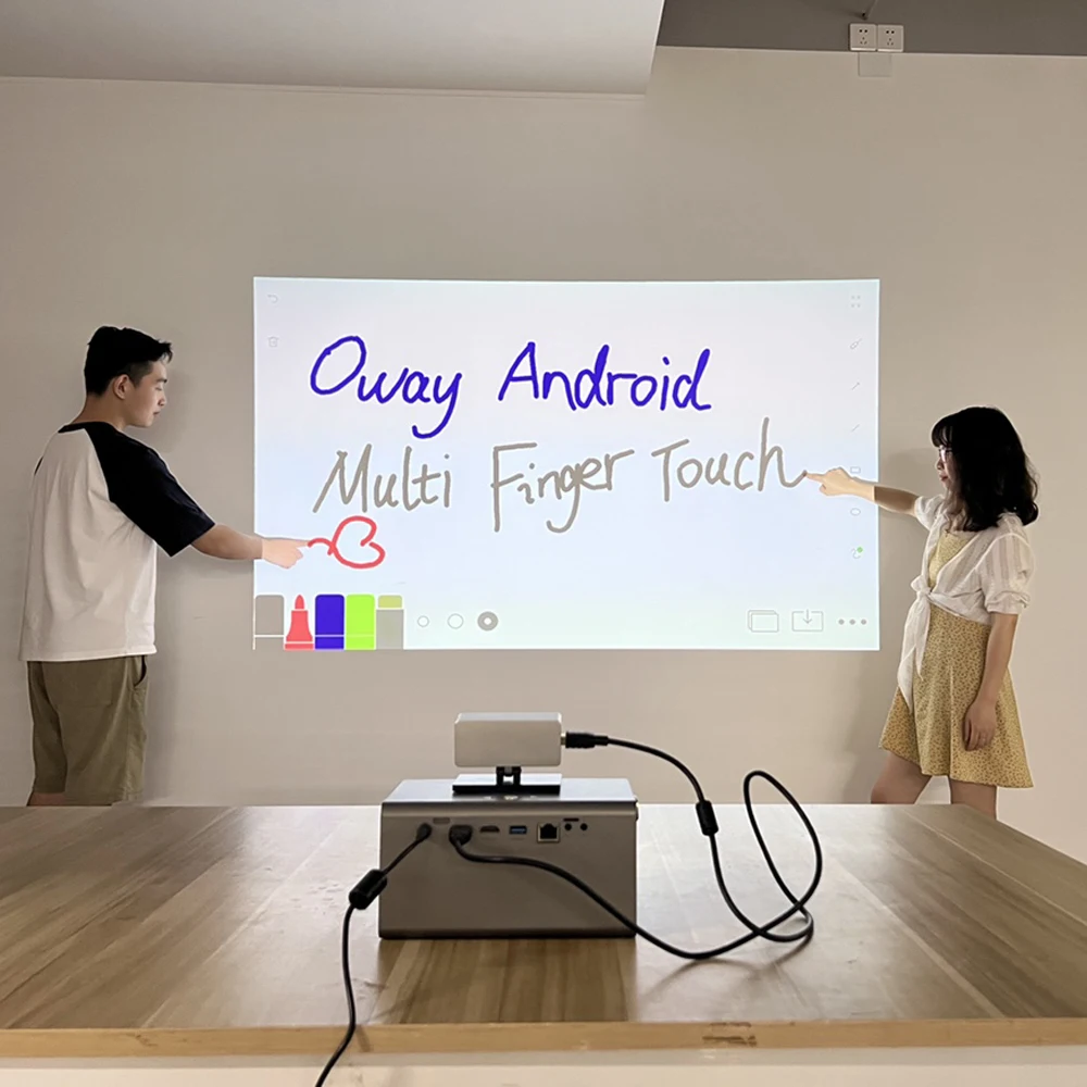 인터랙티브 안드로이드 프로젝션 스크린 시스템 전체 솔루션에는 광고용 인터랙션 소프트웨어 프로젝터 카메라 포함