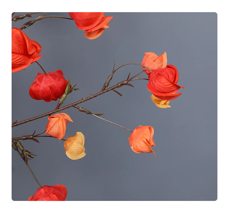 Description Picture 3 of itemArtificial Lanterns, Red Berries, Holiday Decorations, Artificial Flowers, Indoor Dry Flower Ornaments