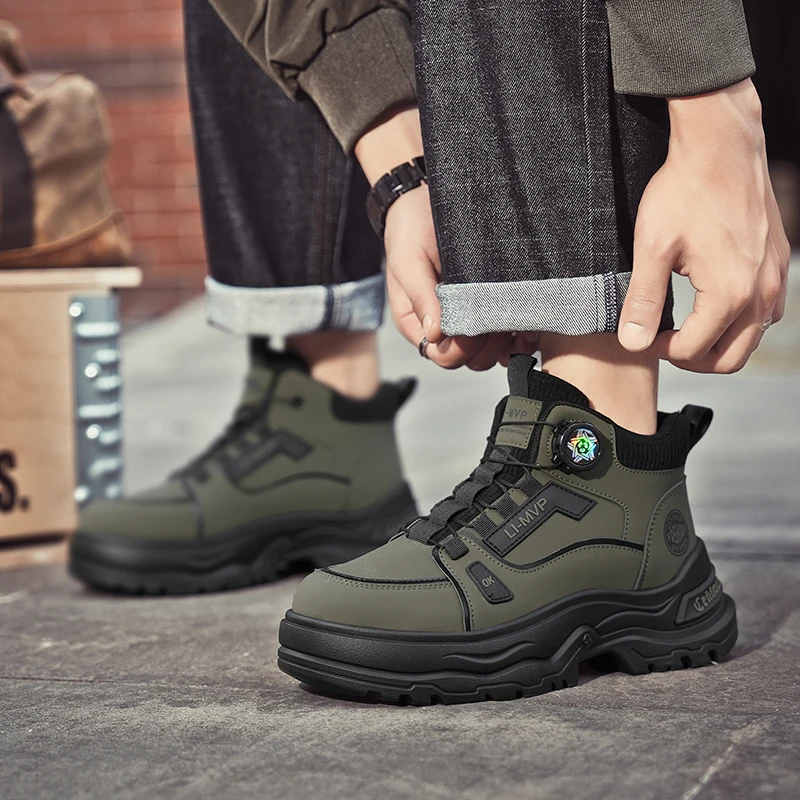 British Style Men's Motorcycle Boots Outdoor Leather Ankle Boots Man Platform High Top Tooling Shoes for Men Casual