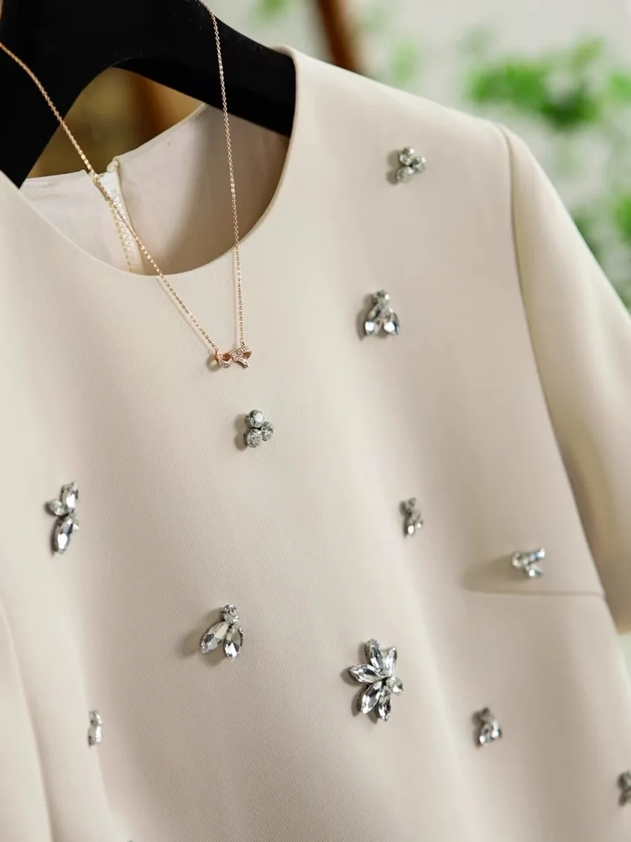 Temperament Elegant Two Piece Skirt Set 2025 Summer Outfit Heavy Industry Diamond Small Fragrant White Half Skirt Two-piece Set 3