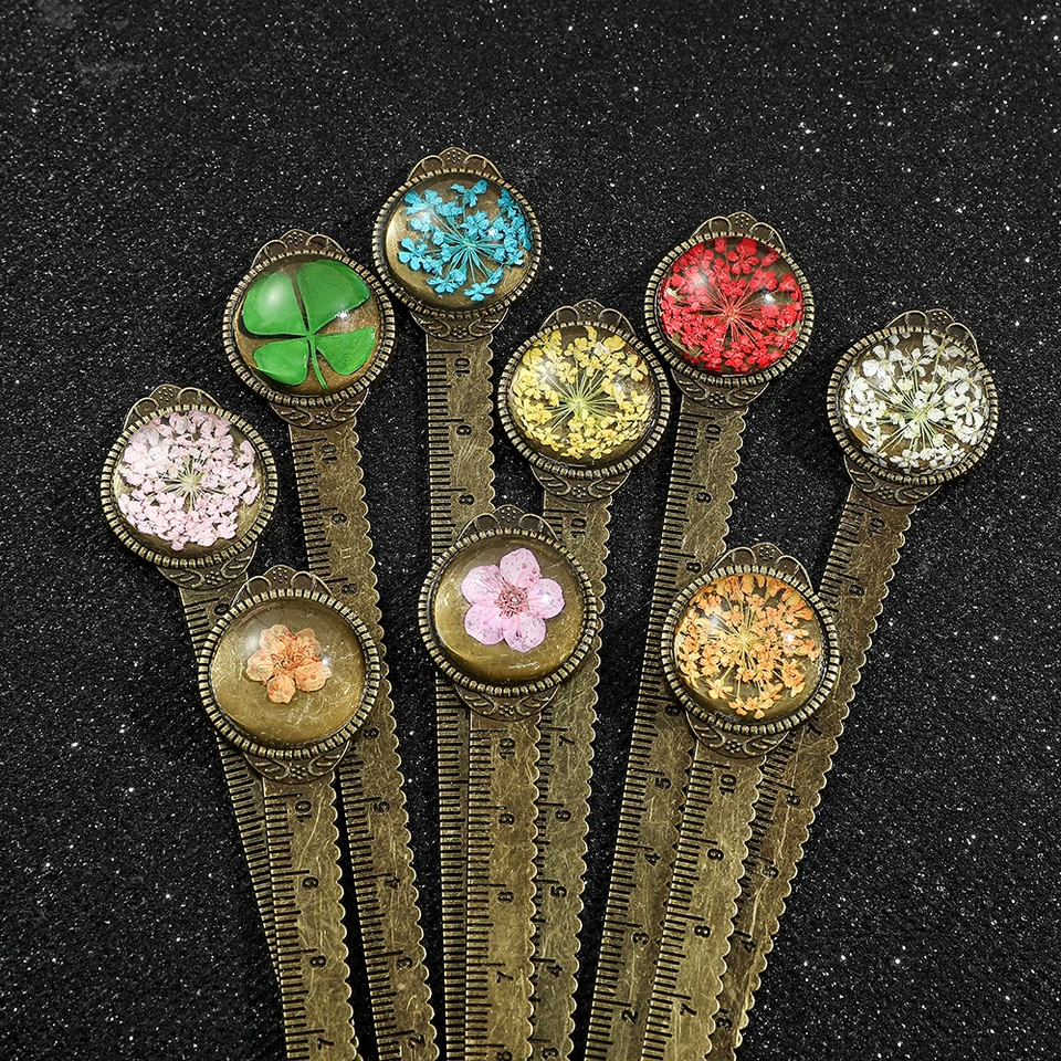 Goaste 6 Pieces Metal Flower Bookmarks, Beautiful Floral Book Mark With Golden Pendant Chain Exquisite Hollow Bookmarkers Cute For Book Lovers Writers Readers Teachers Students Gifting 6 Styles