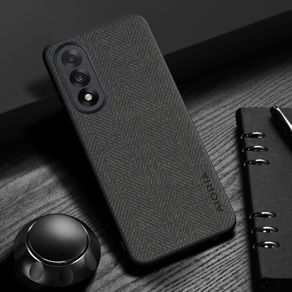 Sleek & Durable Wood Grain Phone Case - Simple, Lightweight Design