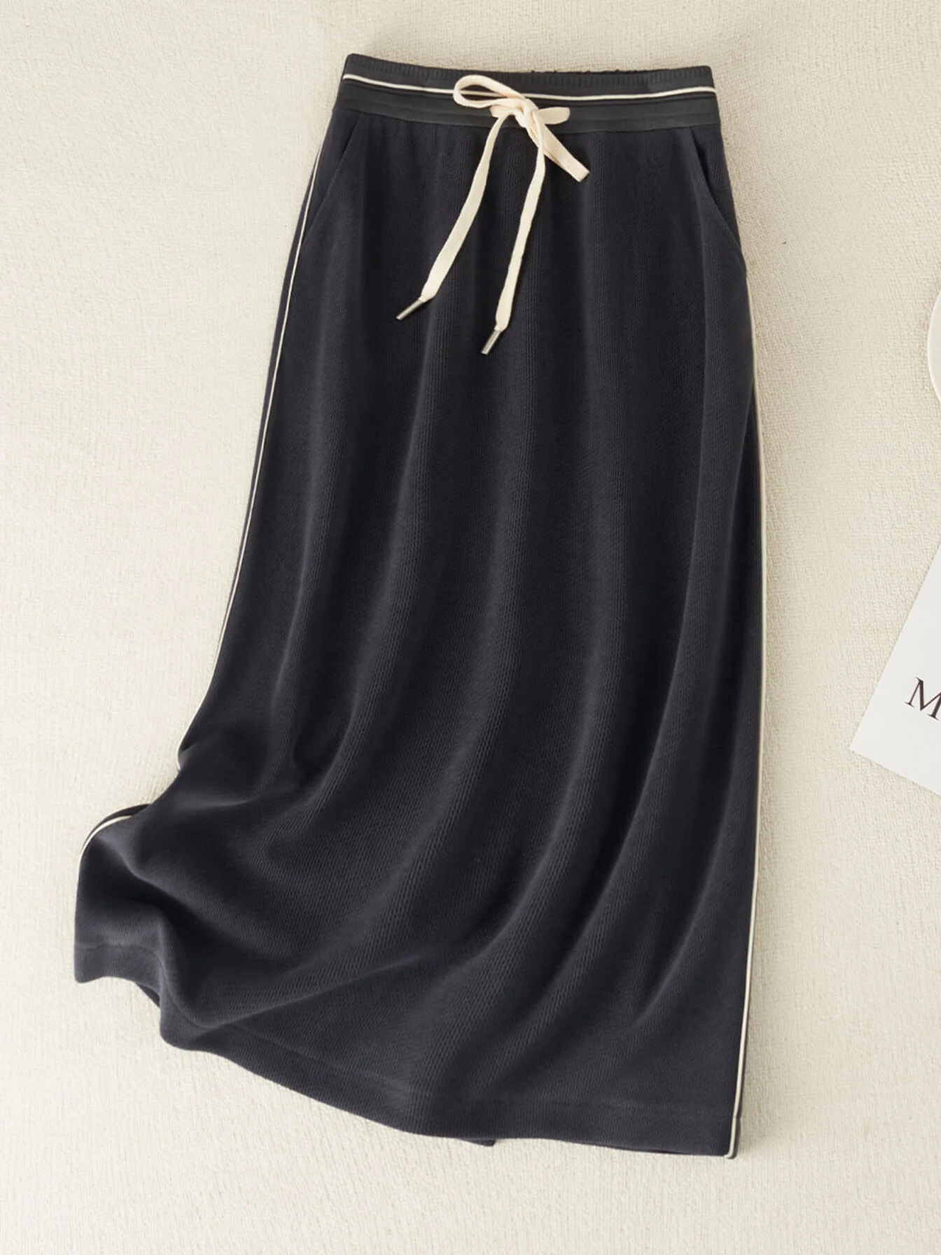 2024 Spring And Summer New Women's Color Collision Midi Skirt Drawstring Muscle Sense A-line Skirt Commuter Leisure Midi Skirt