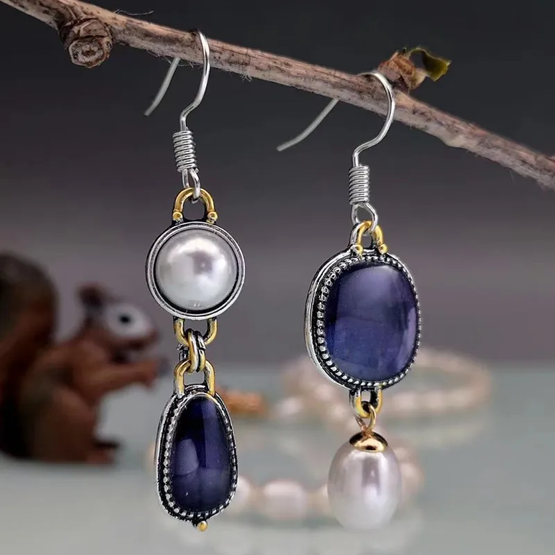 

Vintage Creative Asymmetric Earrings Classic Silver Color Dark Blue Pattern Round Peral Dangle Earrings for Women Jewelry