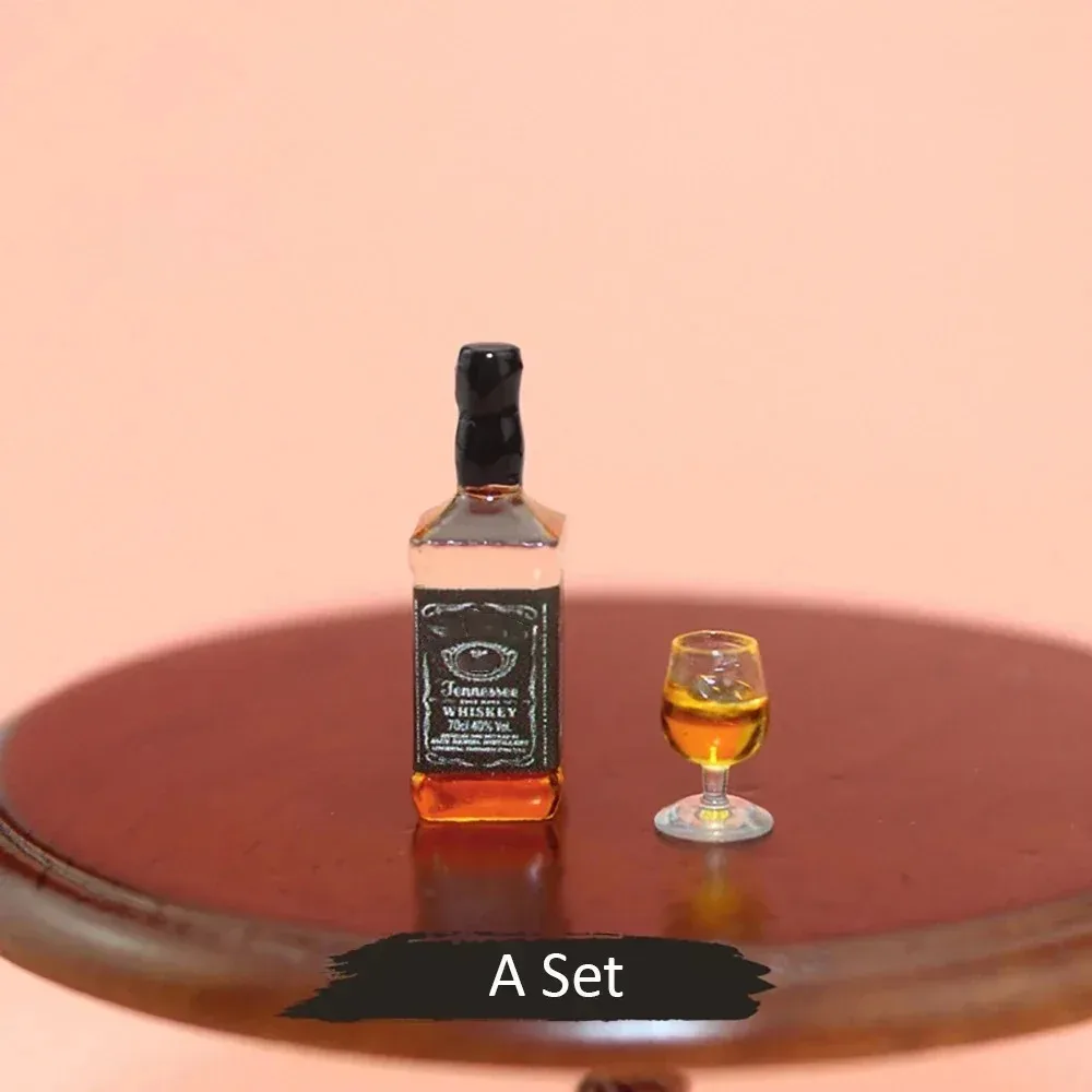 1/12 Scale Mini Resin Whiskey Bottle Model Dollhouse Miniature Wine Drink Ornaments Doll Home Scene Decor Accessories